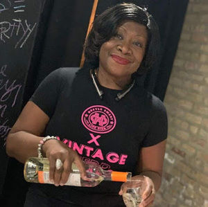 Meet your Posher, Shyrl